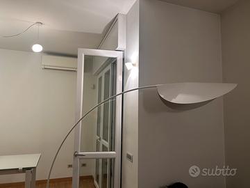 De Padova lampada ad arco da terra