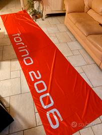 Set 2 stendardi ufficiali Olimpiadi Torino 2006