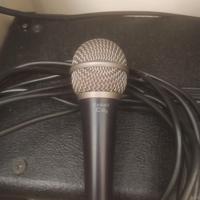 mixer con effetti più microfono professionale 