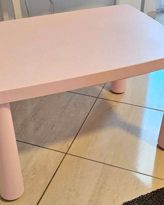 Tavolo gioco IKEA con sedia e sgabello