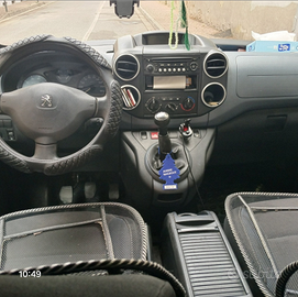 Peugeot Partner Autocarro 5posti