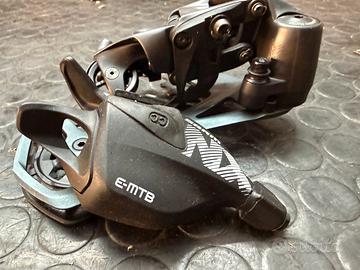 Sram GX 12v Lunar + Comando 12 V NX E-Bike