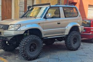 Toyota Land Cruiser kzj-90 