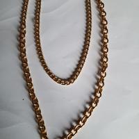 Collana con due catene diverse