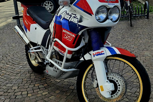 Honda africa twin 1990
