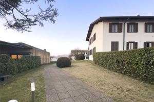 BILOCALE CON GIARDINO