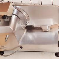 Affettatrice Essedue 195 usata pochissimo