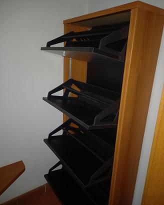 Scarpiera e attaccapanni per ingresso