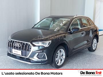 Audi Q3 40 2.0 tfsi business advanced quattro s-tr