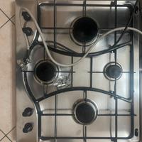Piano cottura a gas 4 fuochi Ariston