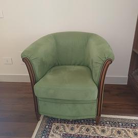 Poltrona in alcantara e legno H 77 P 80 cm L 77 cm
