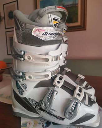 Scarponi da sci Nordica