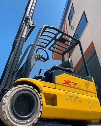 Carrello elevatore elettrico OM 3 ruote 18 quintal