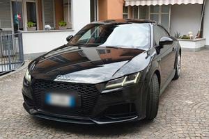 Audi TT Coupe 2.0 tdi ultra S line