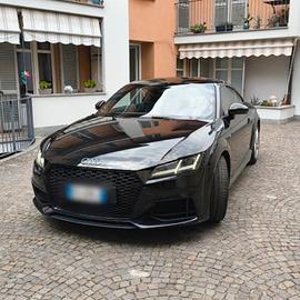 Audi TT Coupe 2.0 tdi ultra S line