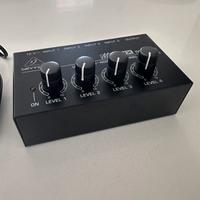 Behringer micromix mx 400 mixer