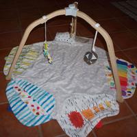 Lovevery La Play Gym