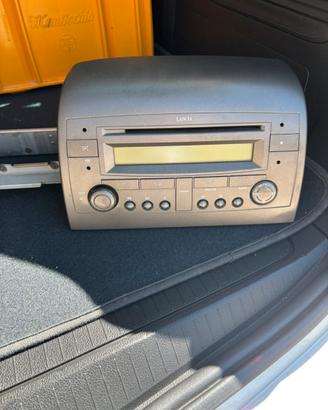 Autoradio lancia ypsilon