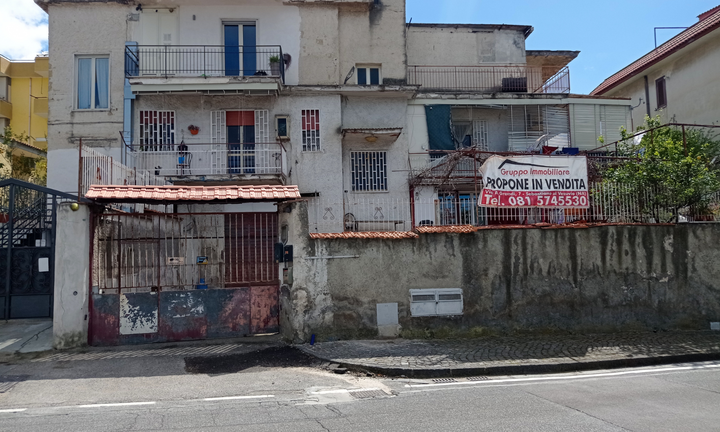 Casa semindipendente