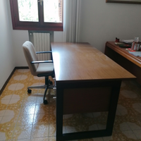 Arredamento studio in legno