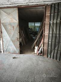 Magazzino garages