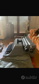 Macchina da scrivere
