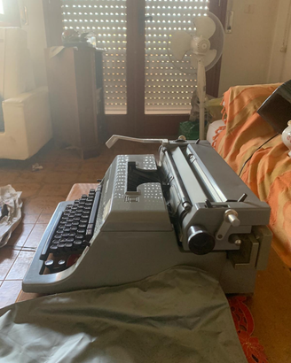 Macchina da scrivere