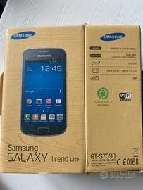 Smartphone Samsung Galaxy Trend Lite