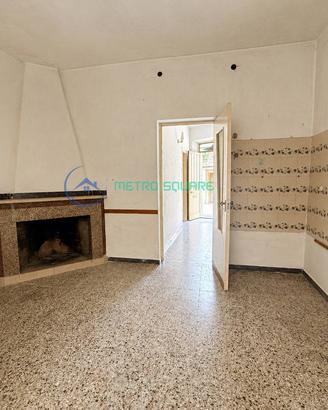 Guspini - Casa singola con terrazza