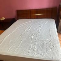 Letto matrimoniale completo di materasso