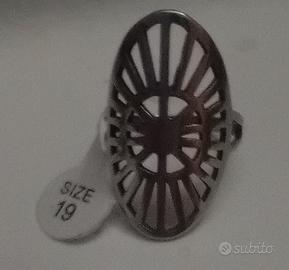 Anello in acciaio