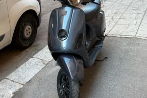 Vespa LX 50 2T 2010