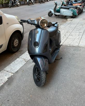 Vespa LX 50 2T 2010