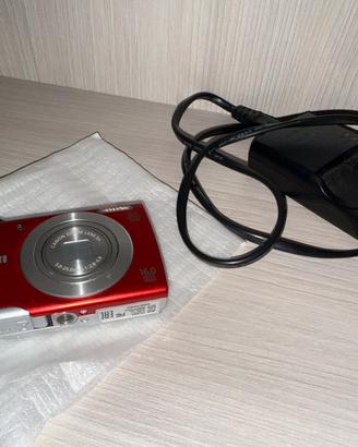 Canon PowerShot digitale rossa