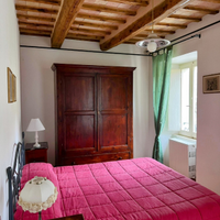 Casale sul lago nel cuore dei Sibillini