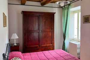 Casale sul lago nel cuore dei Sibillini