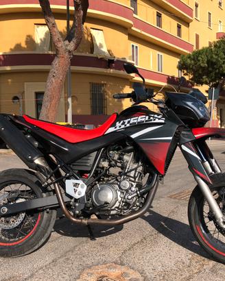 Yamaha xt 660 x motard