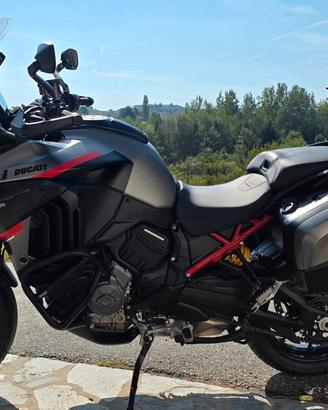 Ducati Multistrada V4 Grand Tour