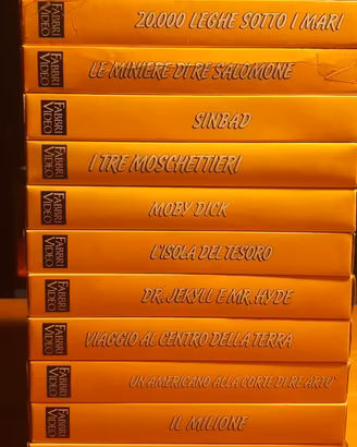 Videocassette VHS avventure e scienza
