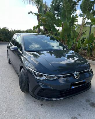 Golf 8 etsi 1.5  150cv