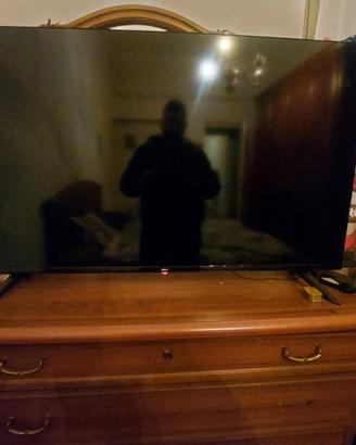 Tv smart 49 pollicci