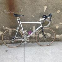 Bici da triathlon Cannondale R700