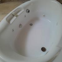 Vasca idromassaggio 