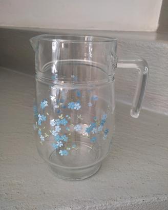 caraffa in vetro + due barattoli in plastica 
