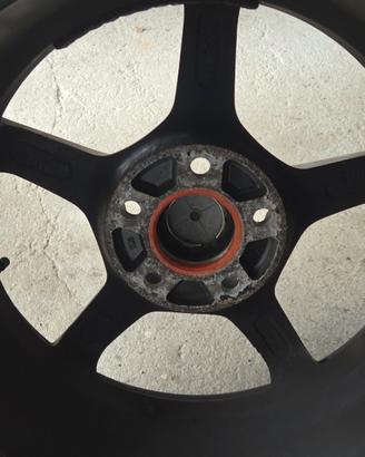 Cerchione in lega Sparco R16