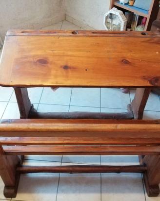 Banco scuola di una volta