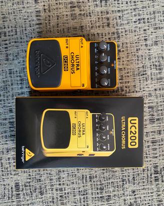 Pedale Chorus Behringer UC200
