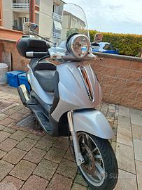 Piaggio Beverly 500