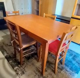 Tavolo più 4 sedie