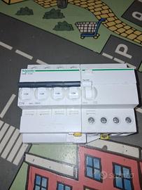 INTERRUTTORE AUTOMATICO TRIFASE CON BLOCCO VIGI